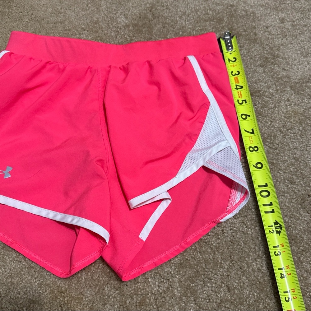 Under Armour Heat Gear Loose Fit Hot Pink Shorts Womens XS Extra Small - Picture 2 of 7